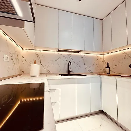 Serenity Vibes One Cotroceni, Free Underground Parking, Fast Wifi Apartment Bucharest